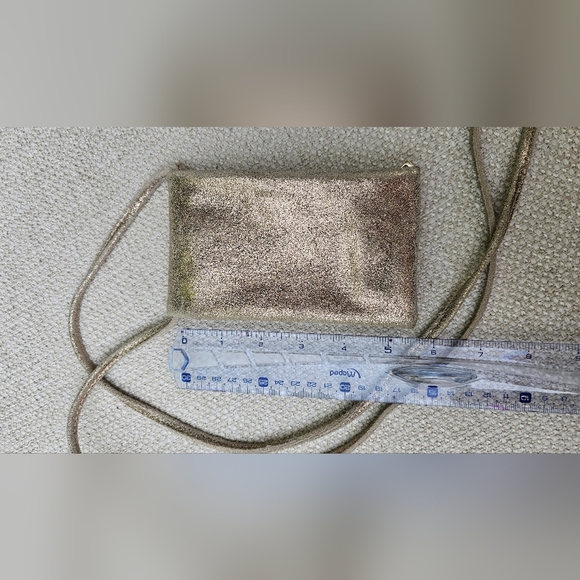 Real Leather Throughout Metallic Simple Crossbody for cards and essentials. - Picture 4 of 10